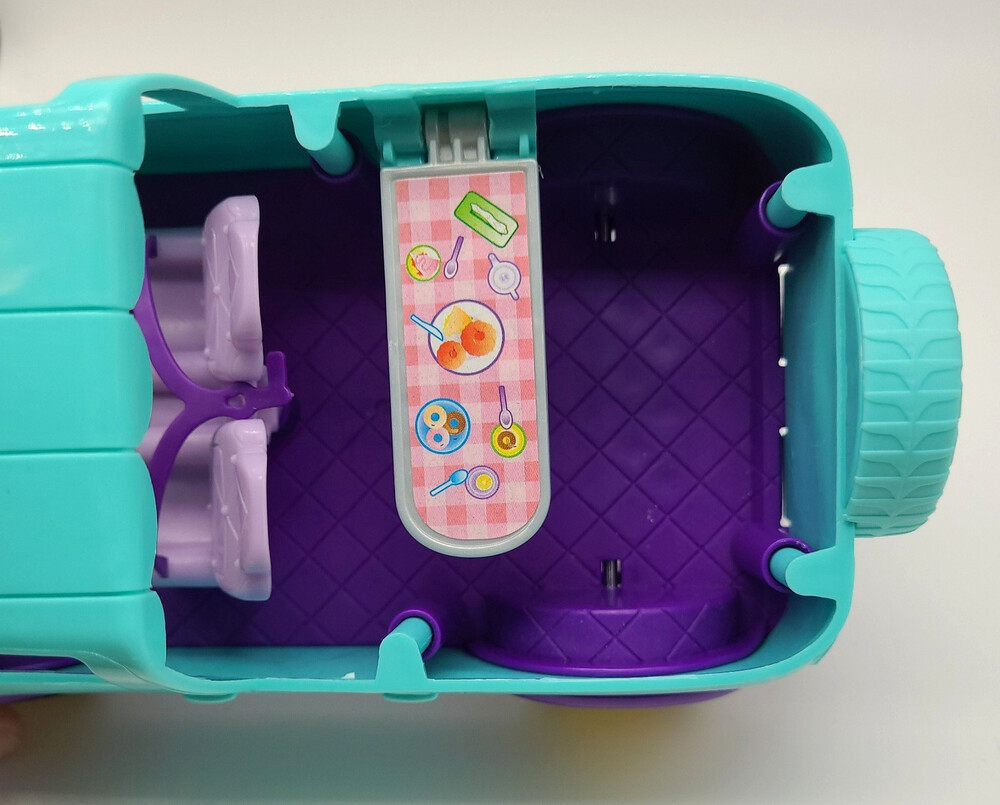 Polly Pocket Jumbo Jet Airplane Playset Mattel 2007 SUV Car Dolls Clothes Lot - Picture 2 of 16